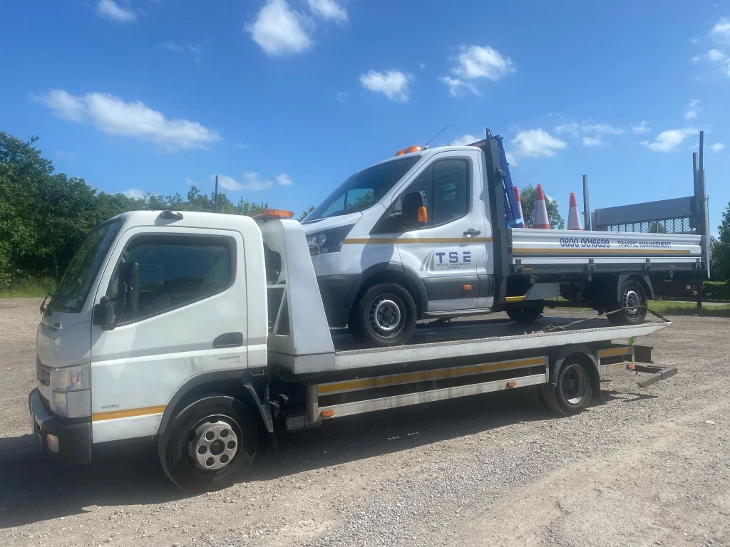 tow-and-recover-towing-trucks